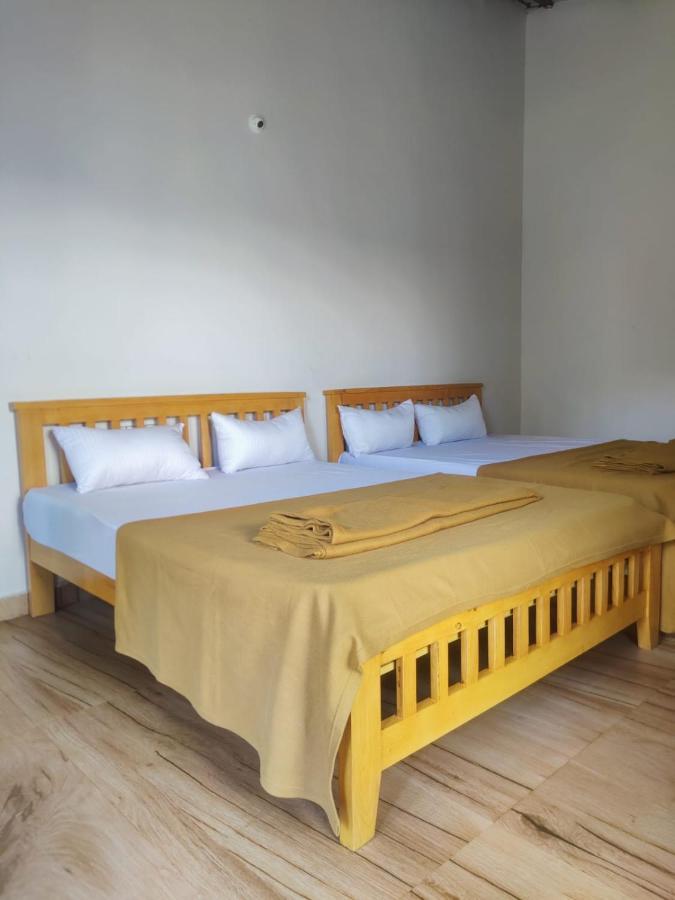 Trippr Gokarna - Beach Hostel Екстер'єр фото